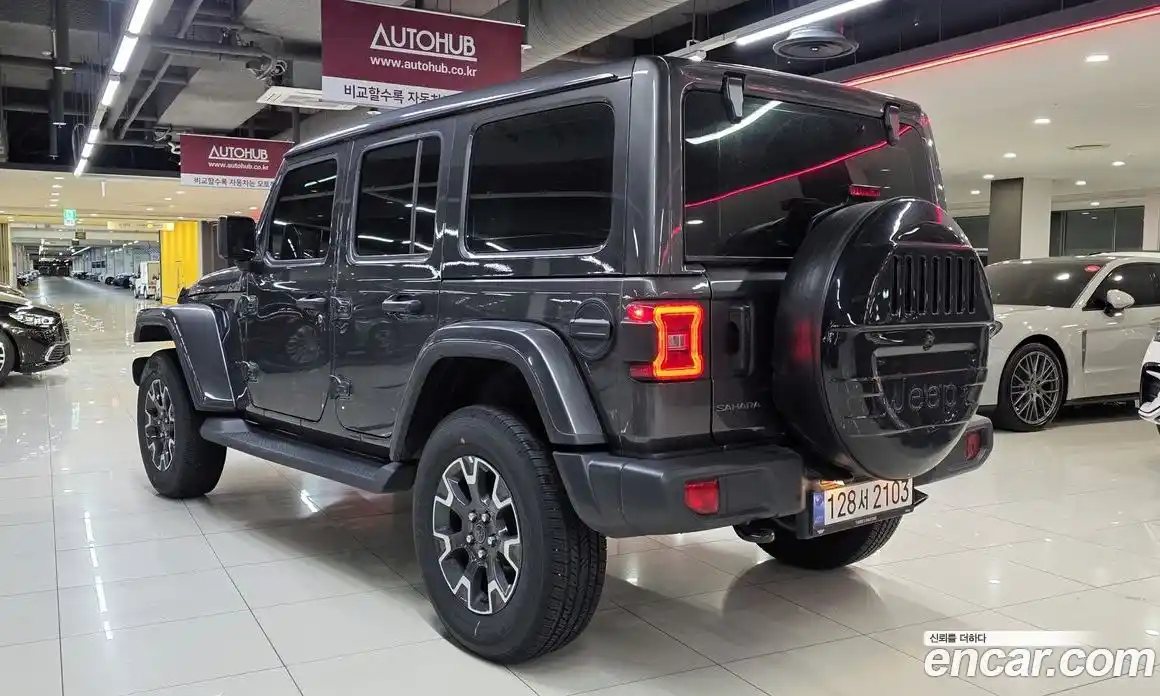 Jeep Wrangler 2025 2.0 автомат (гидро), фото 8
