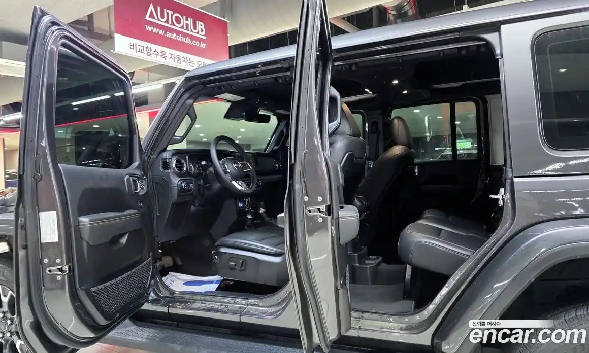 Jeep Wrangler 2025 2.0 автомат (гидро), фото 10