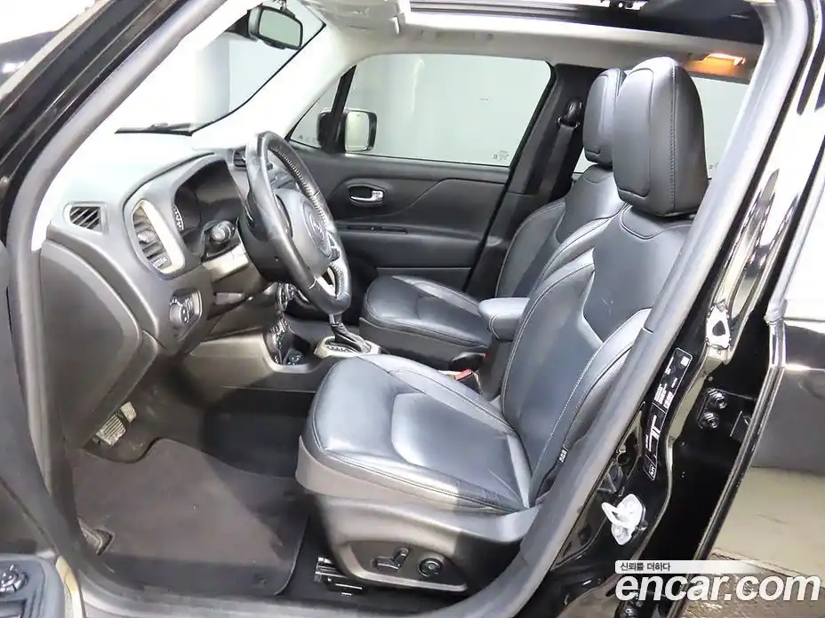 Jeep Renegade 2017 2.0 автомат (гидро), фото 8