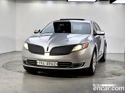Lincoln MKS