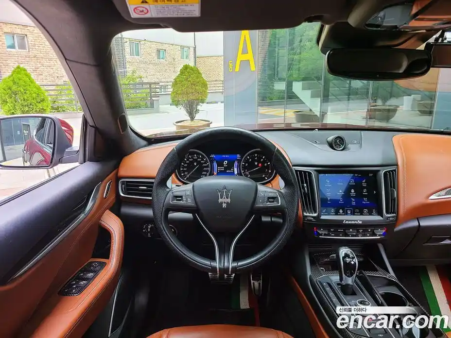 Maserati Levante 2017 3.0 гидро, фото 6