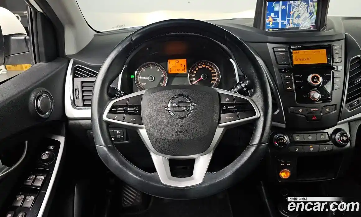 SsangYong Korando 2018 2.2 автомат (гидро), фото 13