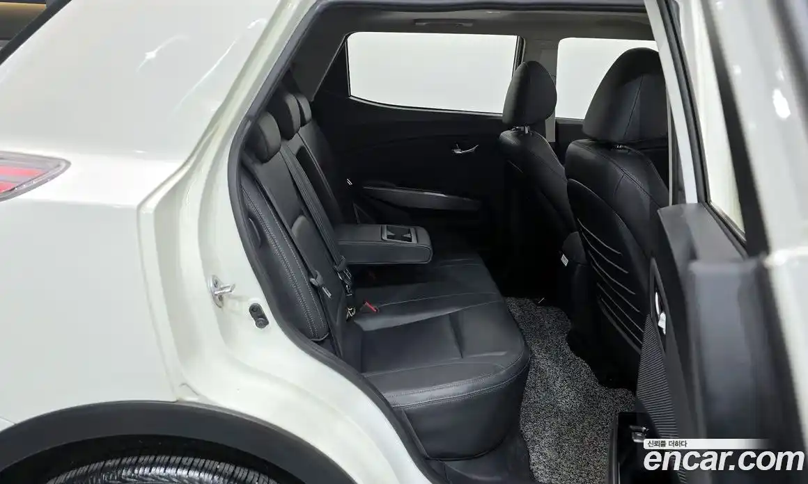 SsangYong TIBOLI 2020 1.5 автомат (гидро), фото 12
