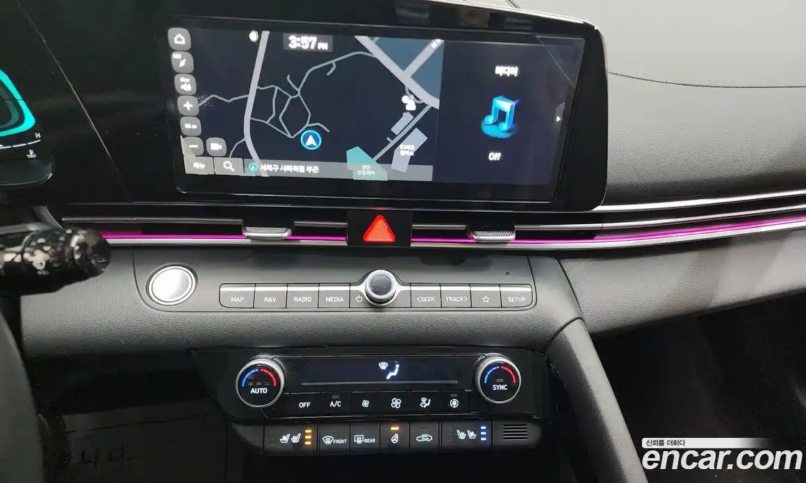 Hyundai Avante 2023 1.6 автомат (гидро), фото 17