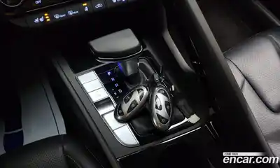 Hyundai Avante 2023 1.6 автомат (гидро), миниатюра 9