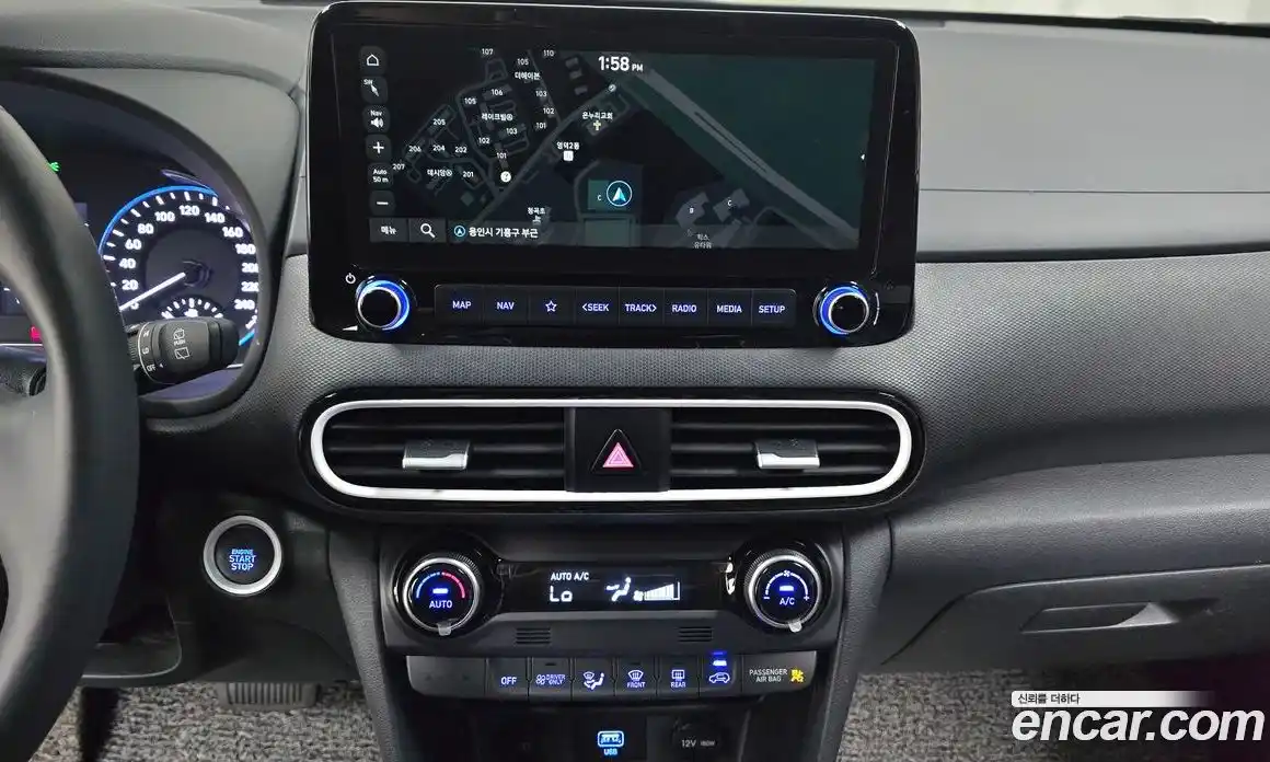 Hyundai Kona 2019 1.6 автомат (гидро), фото 14