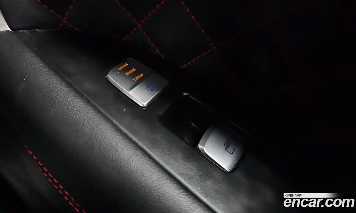 Genesis G70 2017 3.3 автомат (гидро), фото 18