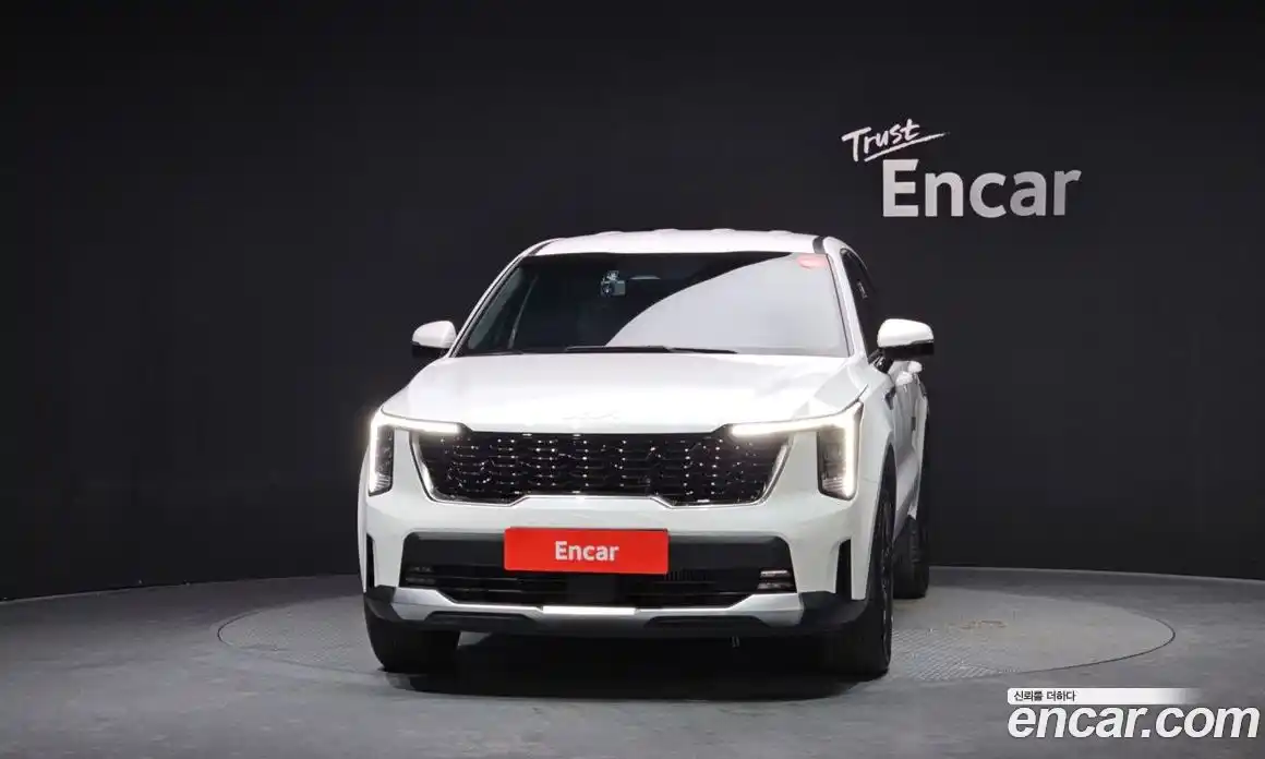 Kia Sorento 2023 2.2 автомат (гидро), фото 3