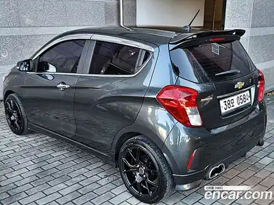 Chevrolet Spark 2016 1.0 автомат (гидро), миниатюра 2