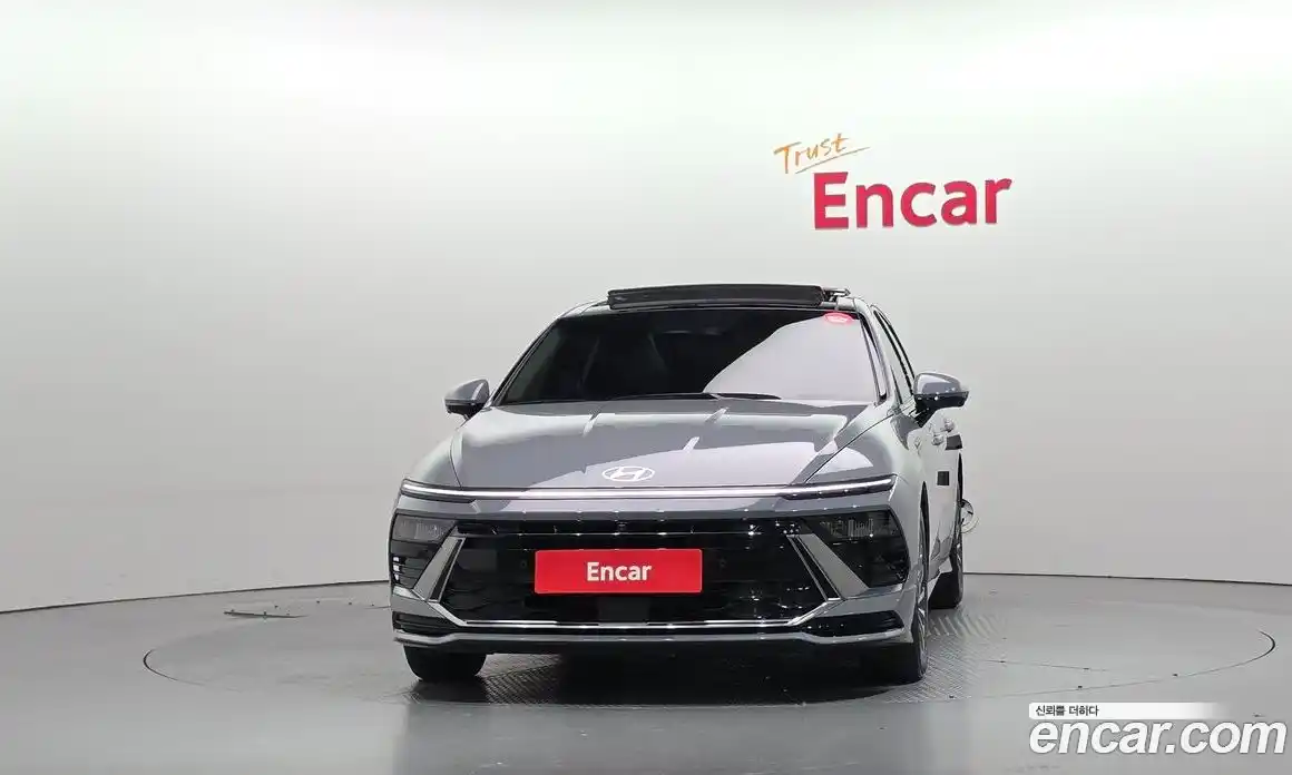 Hyundai Sonata 2025 2.0 автомат (гидро), фото 3