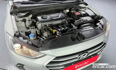 Hyundai Avante 2015 1.6 автомат (гидро), миниатюра 6