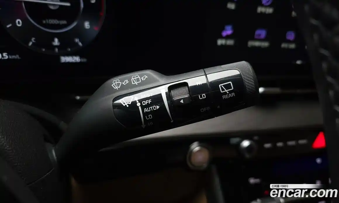 Kia Carnival 2023 2.2 автомат (гидро), фото 18