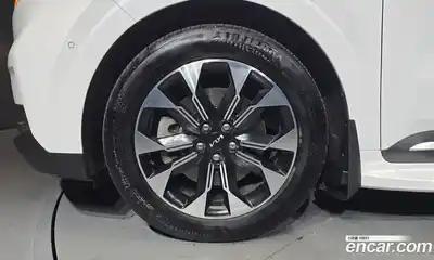 Kia Carnival 2023 2.2 автомат (гидро), миниатюра 5