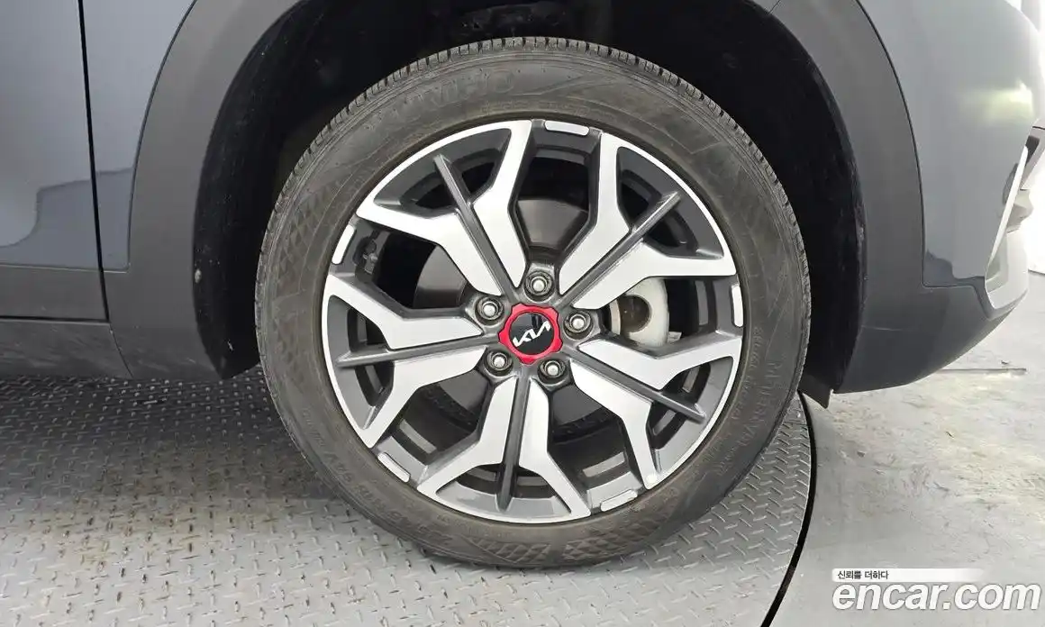 Kia Seltos 2022 1.6 автомат (гидро), фото 5