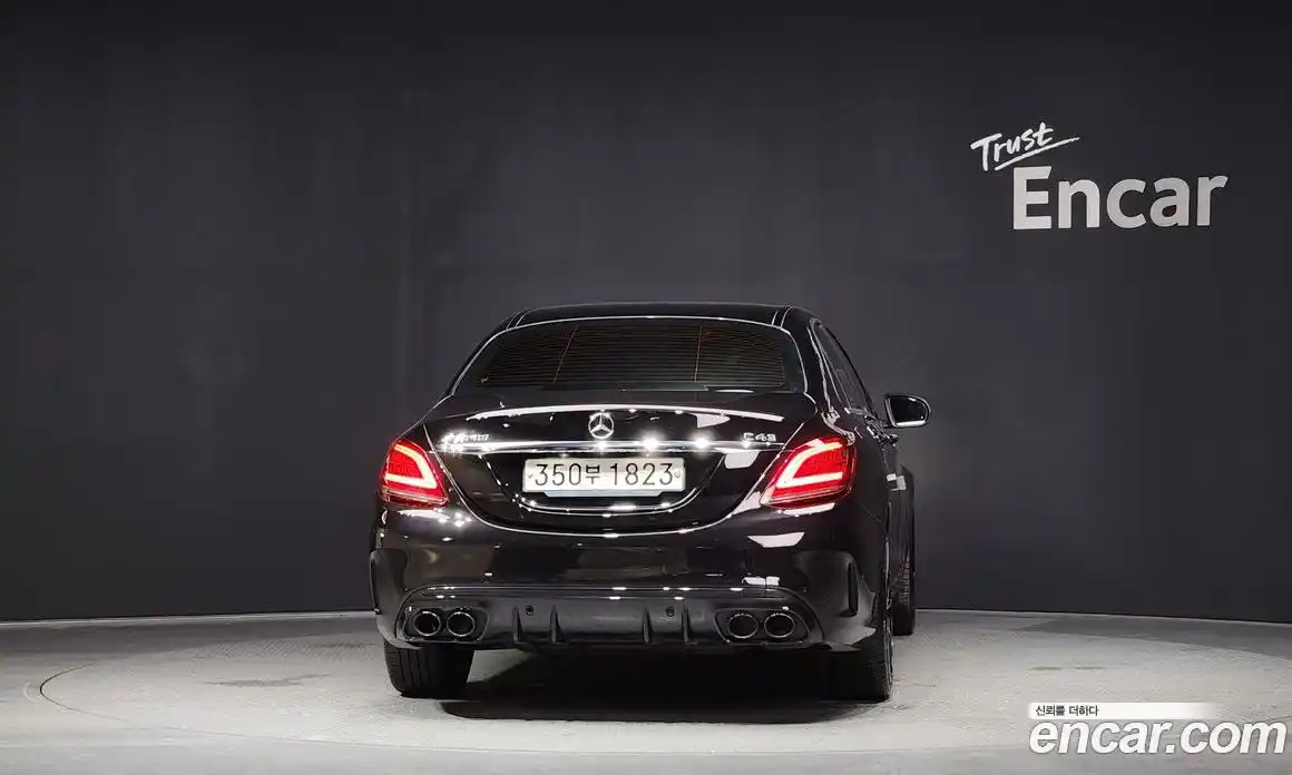 Mercedes-Benz C-Class 2020 2.0 гидро, фото 4 Mercedes-Benz C-Class 2020 2.0 гидро, фото 4