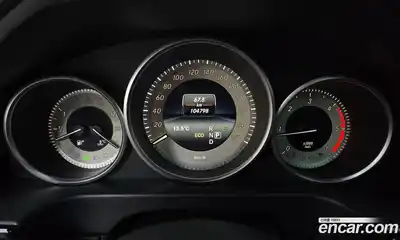 Mercedes-Benz E-Class 2015 2.1 автомат (гидро), миниатюра 8