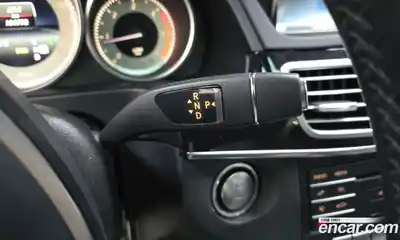 Mercedes-Benz E-Class 2015 2.1 автомат (гидро), миниатюра 9