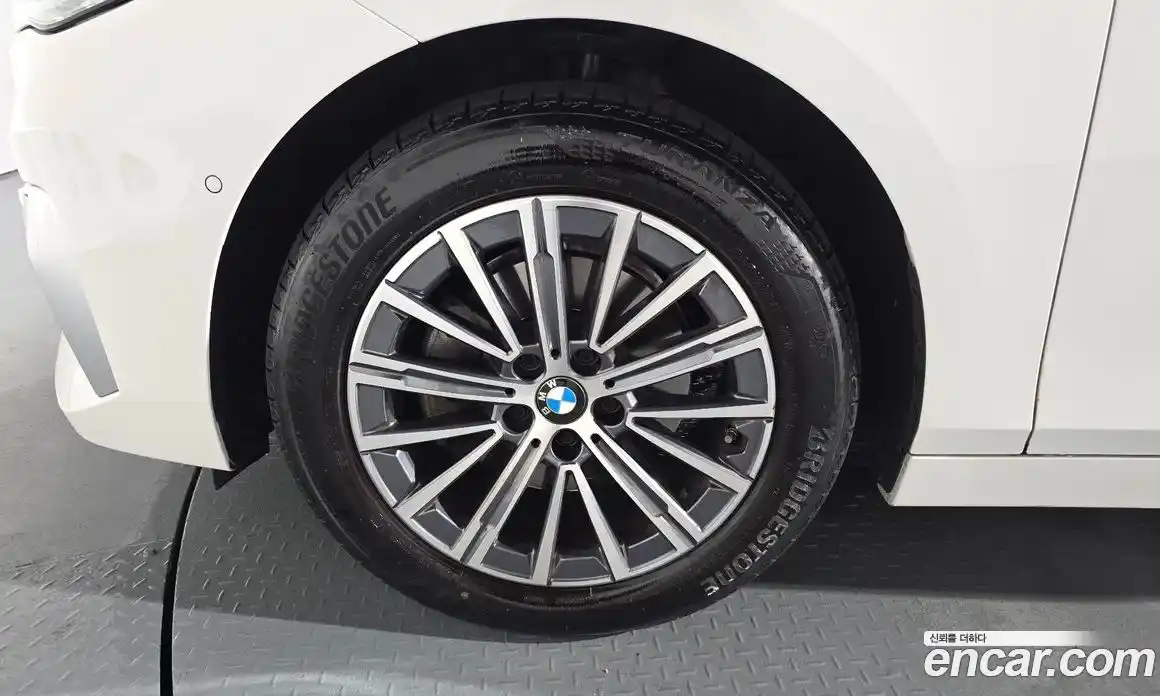 BMW 2 серия 2023 2.0 автомат (гидро), фото 4