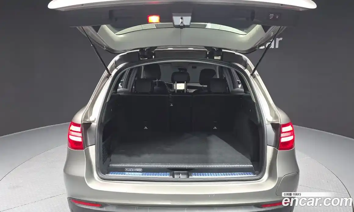 Mercedes-Benz GLC-Class 2019 2.0 гидро, фото 20 Mercedes-Benz GLC-Class 2019 2.0 гидро, фото 20