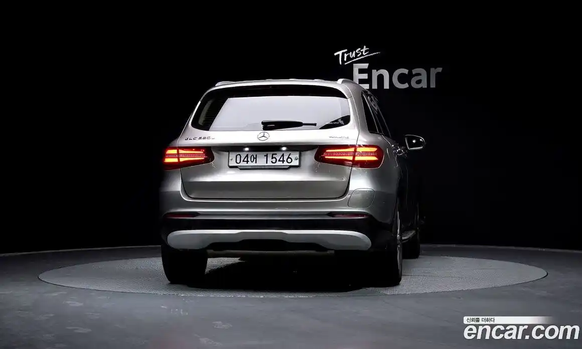 Mercedes-Benz GLC-Class 2019 2.0 гидро, фото 4 Mercedes-Benz GLC-Class 2019 2.0 гидро, фото 4