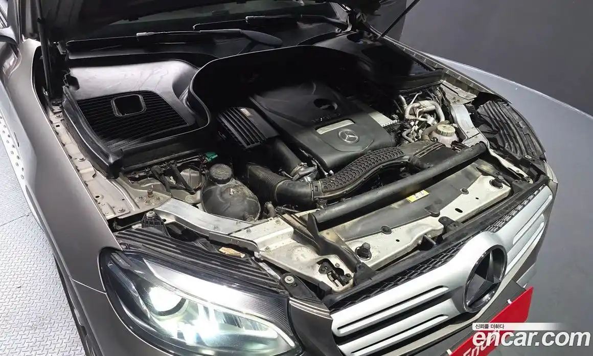 Mercedes-Benz GLC-Class 2019 2.0 гидро, фото 6 Mercedes-Benz GLC-Class 2019 2.0 гидро, фото 6