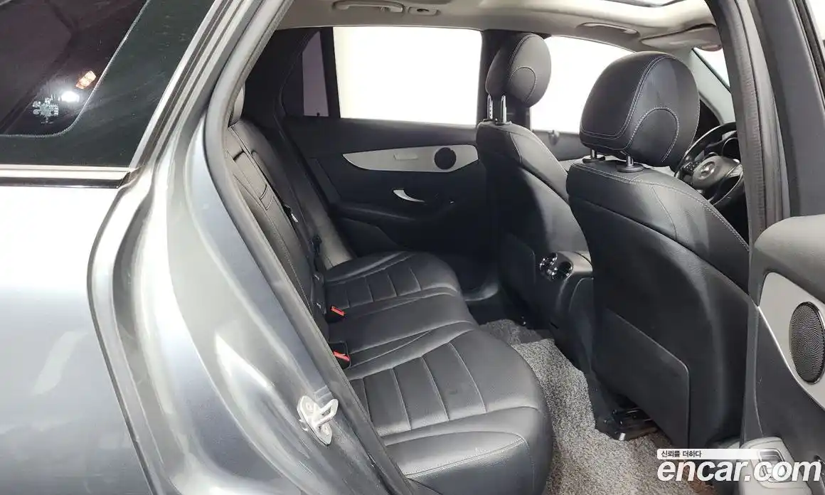 Mercedes-Benz GLC-Class 2018 2.0 гидро, фото 12 Mercedes-Benz GLC-Class 2018 2.0 гидро, фото 12