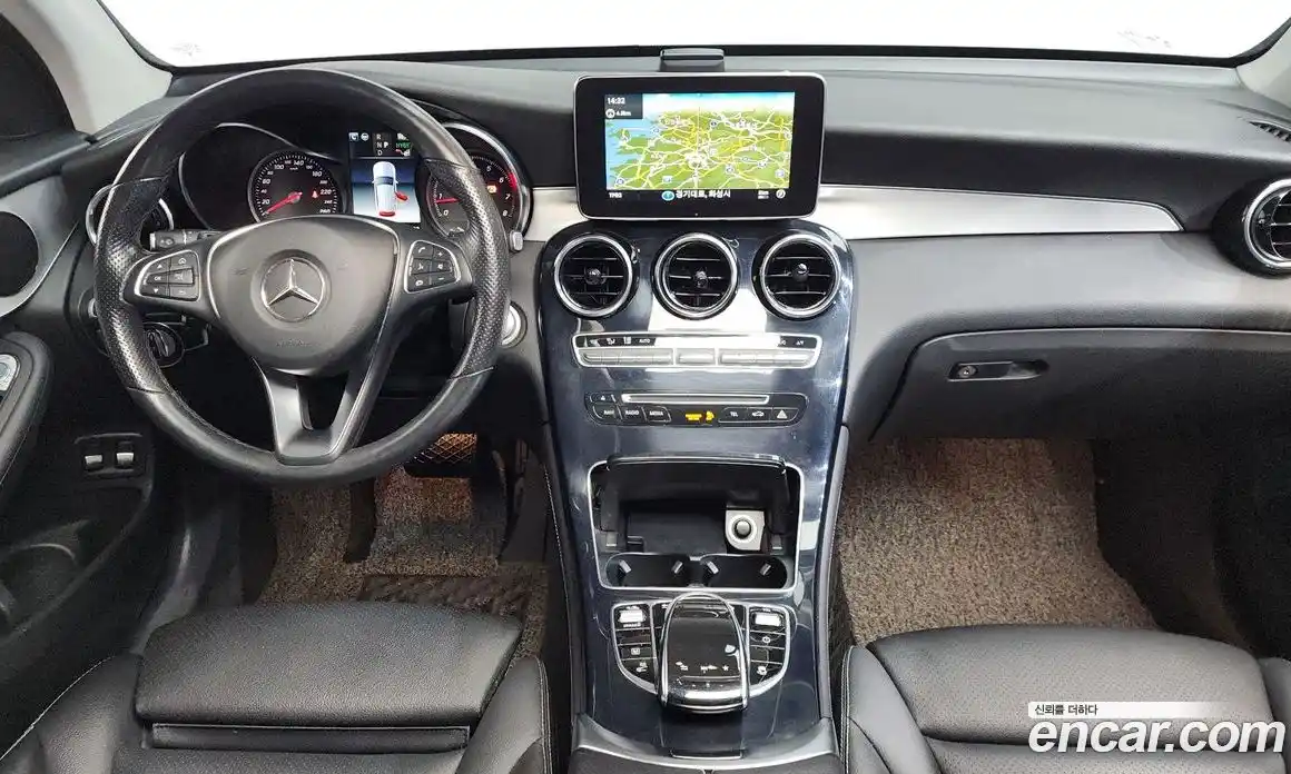 Mercedes-Benz GLC-Class 2018 2.0 гидро, фото 7 Mercedes-Benz GLC-Class 2018 2.0 гидро, фото 7