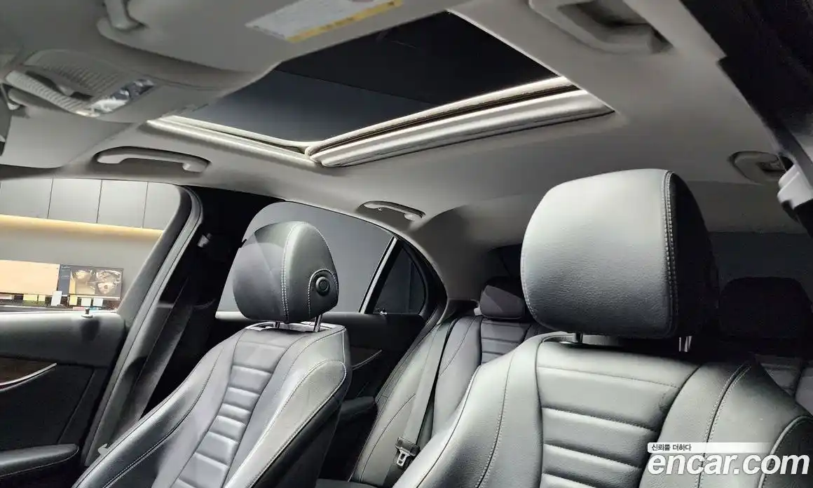 Mercedes-Benz E-Class 2017 2.0 автомат (гидро), фото 18