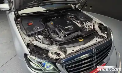 Mercedes-Benz E-Class 2017 2.0 автомат (гидро), миниатюра 6