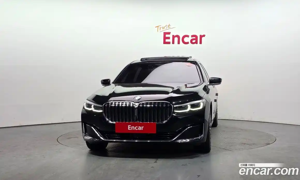 BMW 7 серия 2021 3.0 автомат (гидро), фото 3