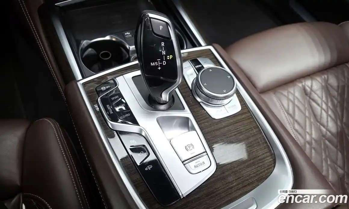 BMW 7 серия 2021 3.0 автомат (гидро), фото 9