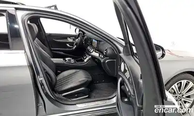 Mercedes-Benz E-Class 2020 3.0 гидро, миниатюра 11 Mercedes-Benz E-Class 2020 3.0 гидро, миниатюра 11