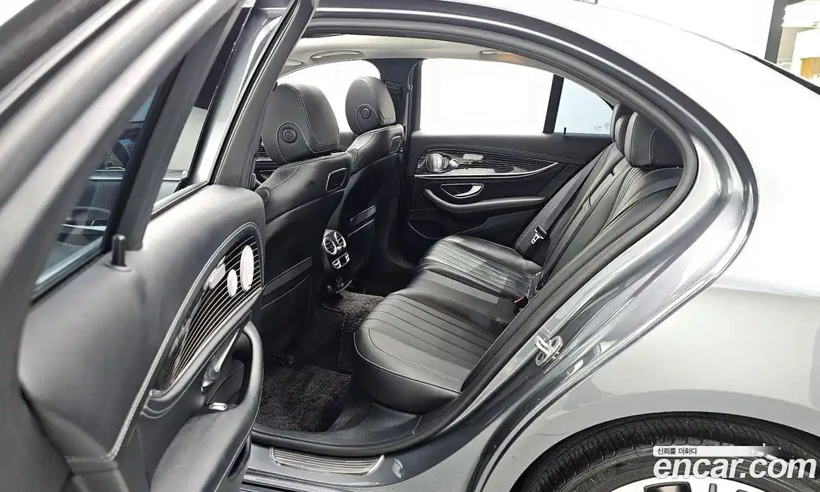 Mercedes-Benz E-Class 2020 3.0 гидро, фото 12 Mercedes-Benz E-Class 2020 3.0 гидро, фото 12
