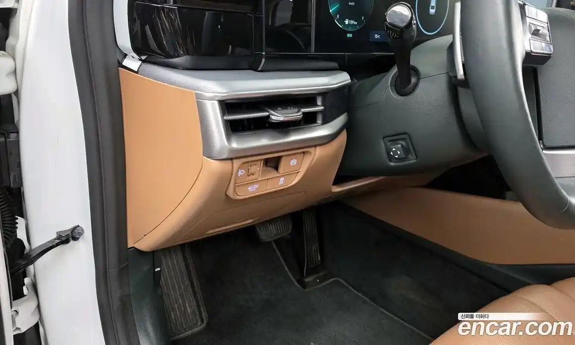 Hyundai Grandeur 2023 3.5 автомат (гидро), фото 17