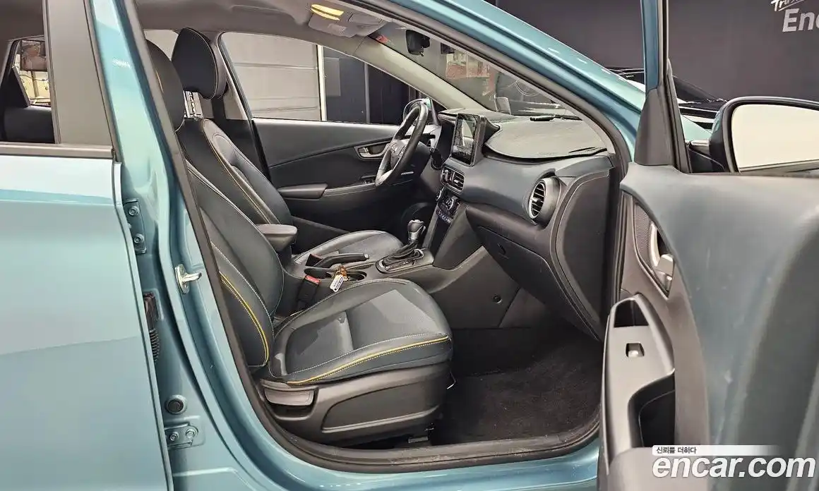 Hyundai Kona 2017 1.6 автомат (гидро), фото 11