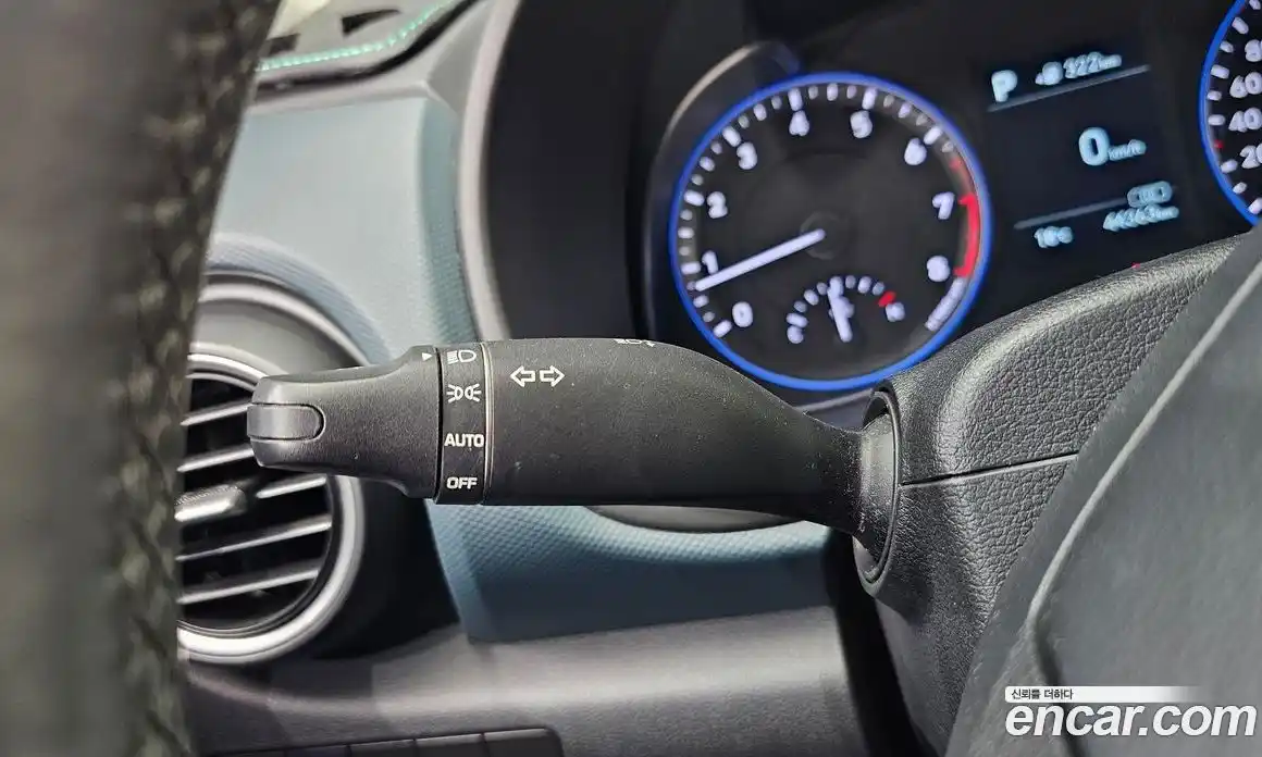 Hyundai Kona 2017 1.6 автомат (гидро), фото 18