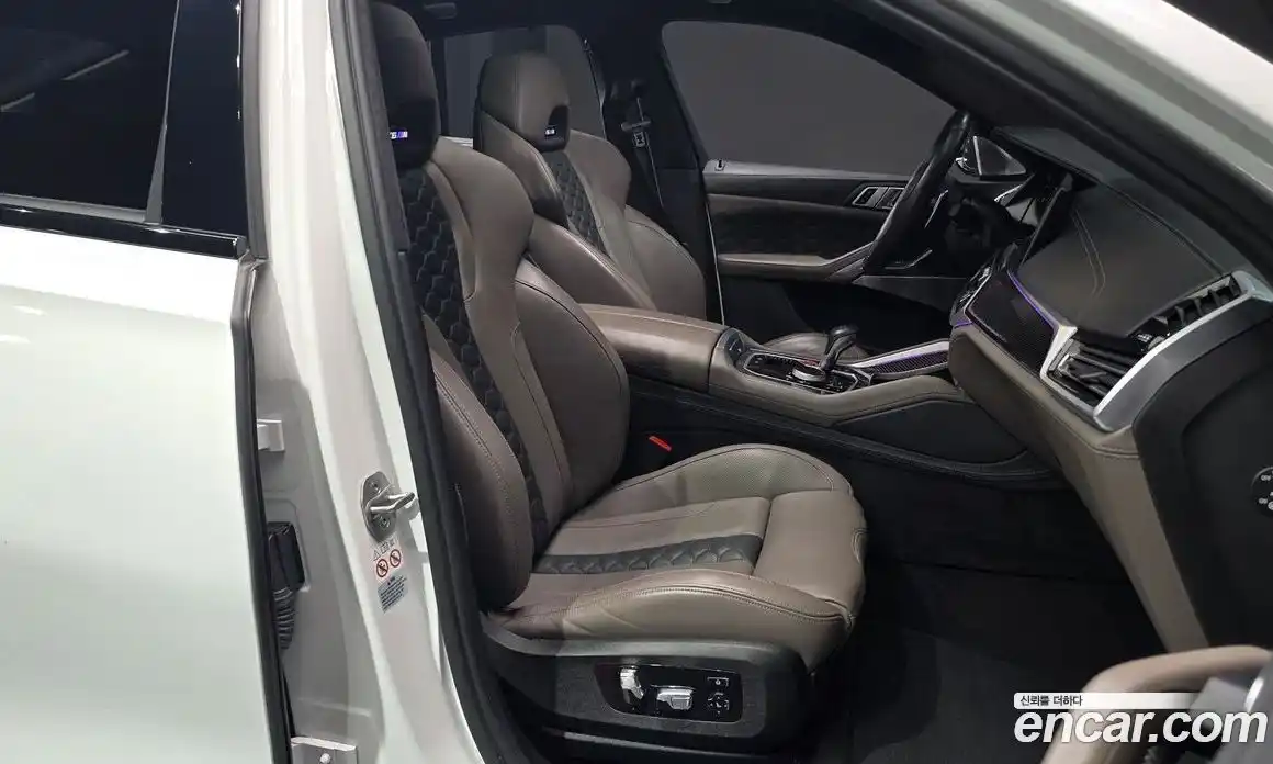 BMW X6M 2022 4.4 автомат (гидро), фото 11