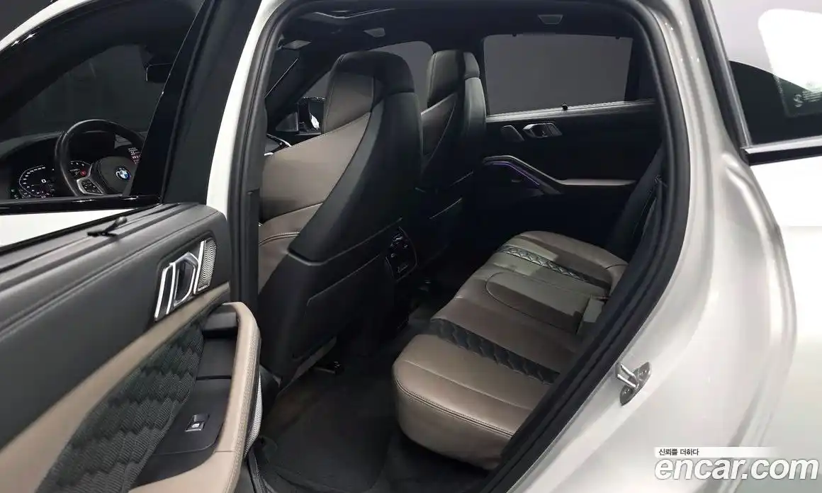 BMW X6M 2022 4.4 автомат (гидро), фото 12