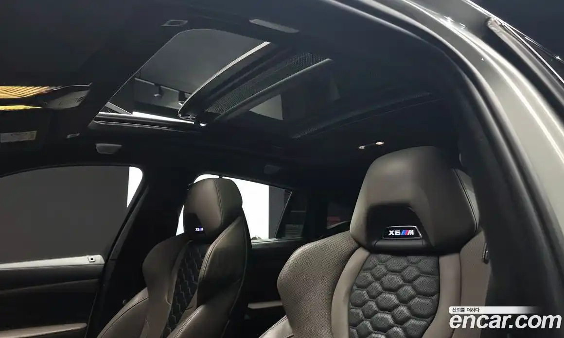 BMW X6M 2022 4.4 автомат (гидро), фото 17