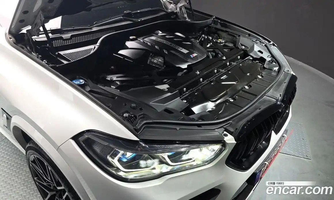 BMW X6M 2022 4.4 автомат (гидро), фото 6