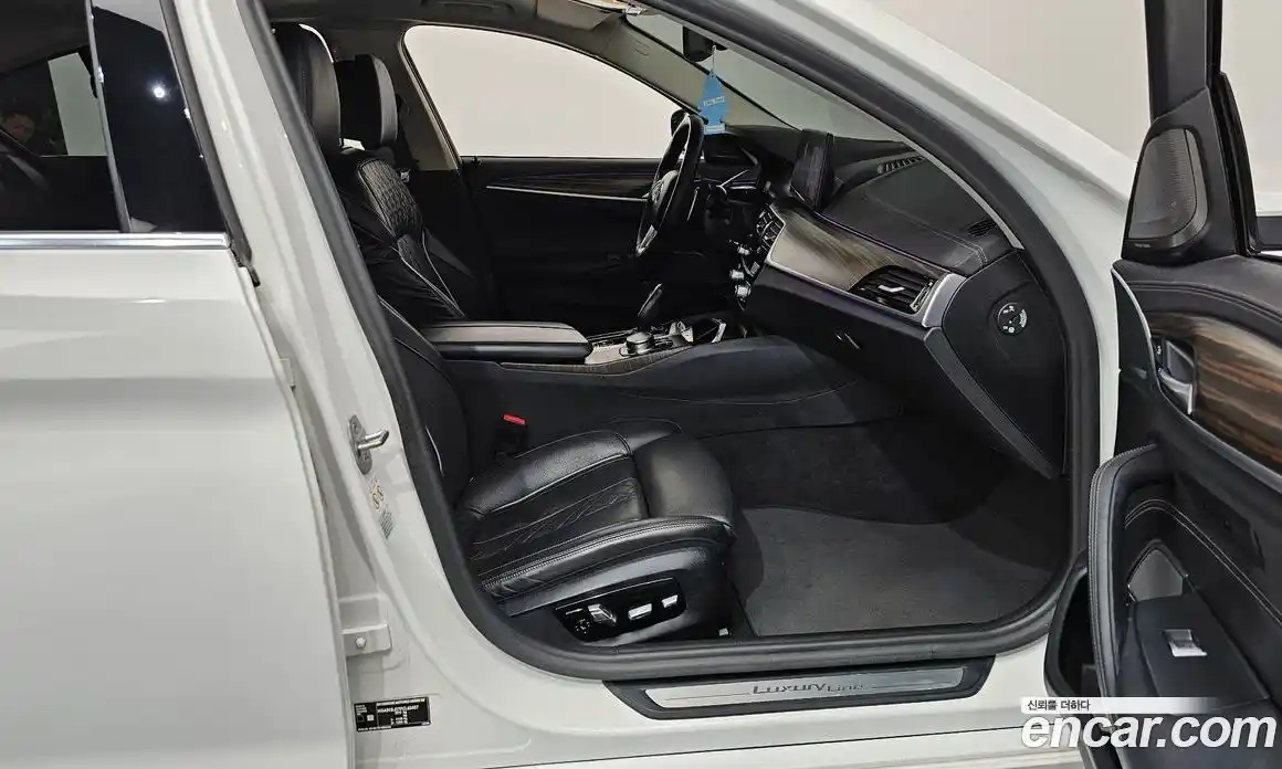 BMW 5 серия 2022 2.0 автомат (гидро), фото 15