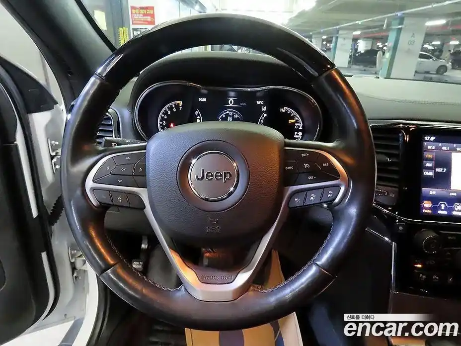 Jeep Cherokee 2019 3.6 автомат (гидро), фото 8