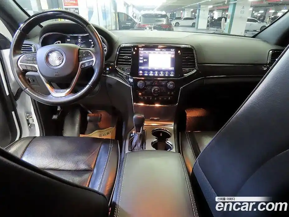 Jeep Cherokee 2019 3.6 автомат (гидро), фото 10