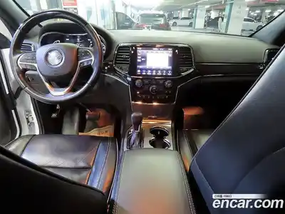 Jeep Cherokee 2019 3.6 автомат (гидро), миниатюра 10