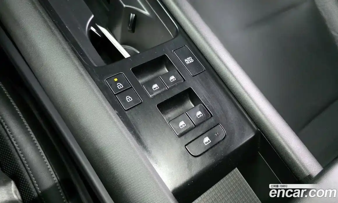 Hyundai Ioniq 6 2023 0.1 автомат (гидро), фото 16