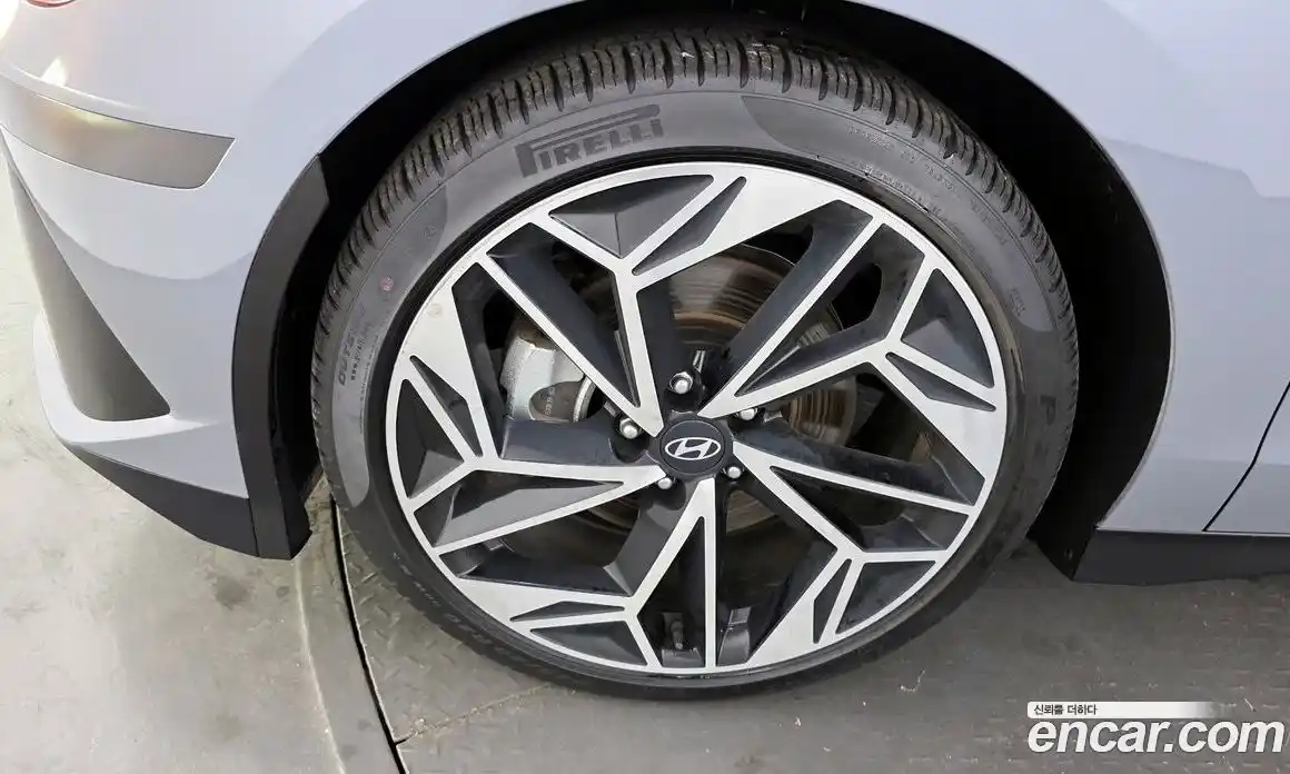 Hyundai Ioniq 6 2023 0.1 автомат (гидро), фото 5