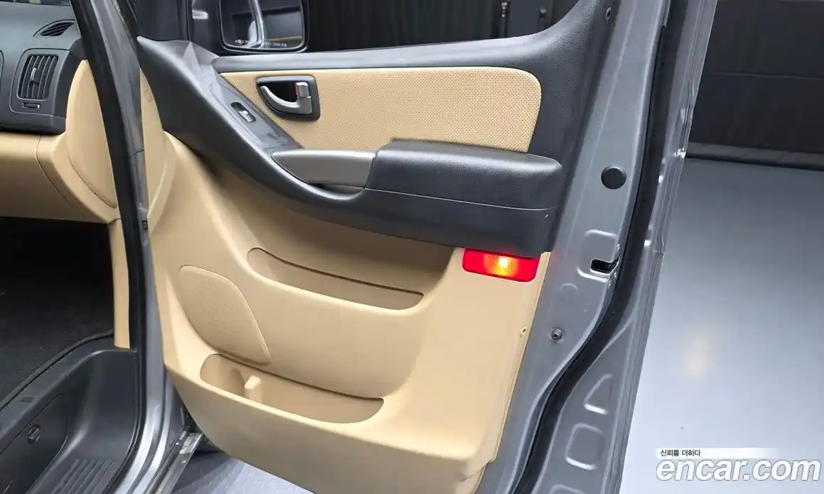 Hyundai Starex 2019 2.5 автомат (гидро), фото 14 Hyundai Starex 2019 2.5 автомат (гидро), фото 14