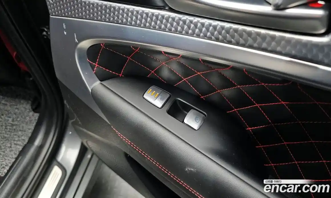 Genesis G70 2020 2.0 автомат (гидро), фото 19