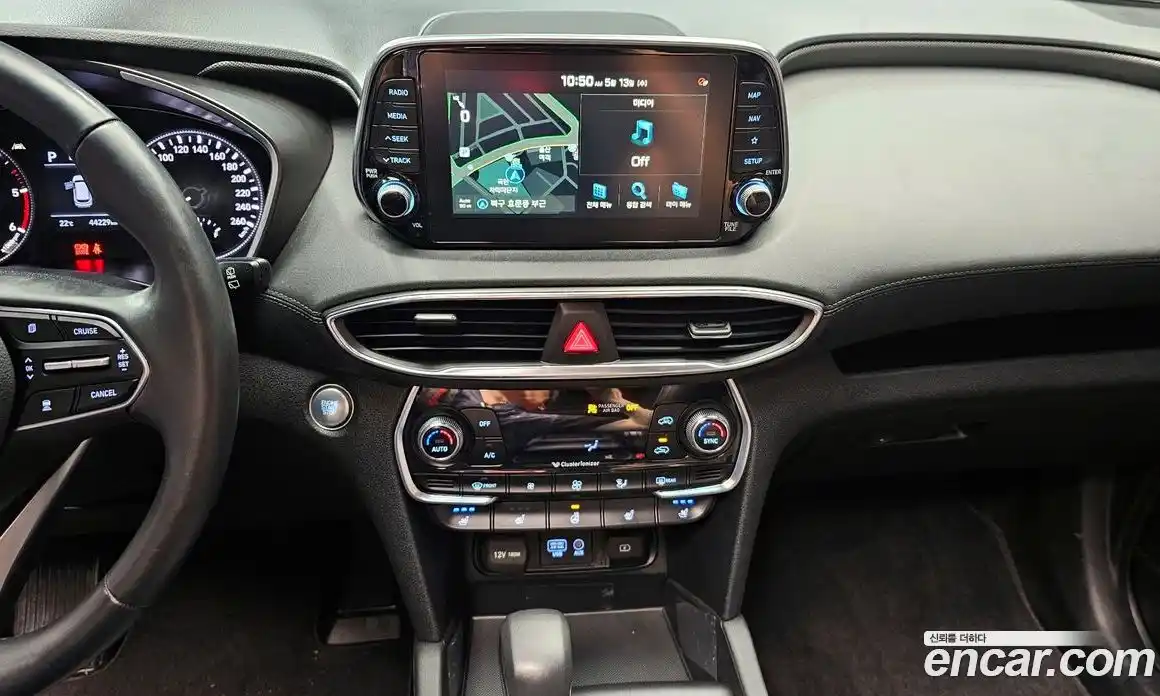 Hyundai Santa Fe 2018 2.0 автомат (гидро), фото 20