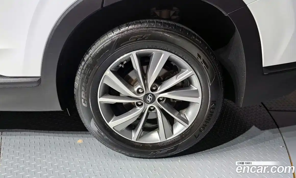 Hyundai Santa Fe 2018 2.0 автомат (гидро), фото 7